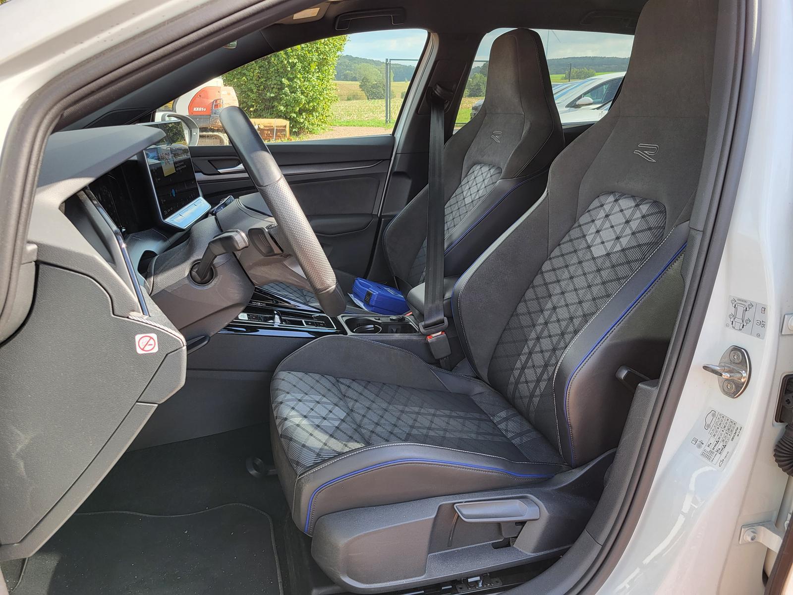 Volkswagen Golf Variant 1.5 eTSI DSG R-Line ACC Winter Kam., миниатюра 9