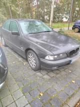 BMW 5er E39 523i - BMW aus 2000: 3er