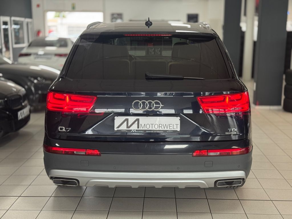 AUDI Q7 3.0 TDI quattro /ACC/Matrix/Panorama AUDI Q7 3.0 TDI quattro /ACC/Matrix/Panorama