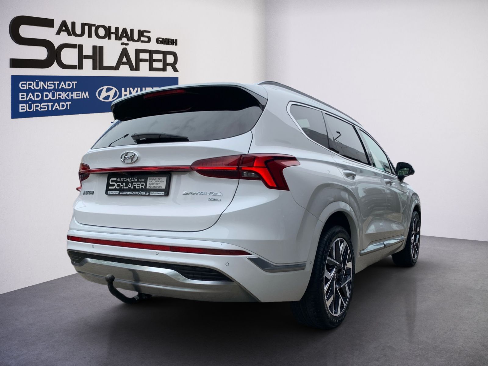 Fahrzeugabbildung Hyundai SANTA FE 2.2 CRDi Signature 4WD SEVEN AHK 1Hd