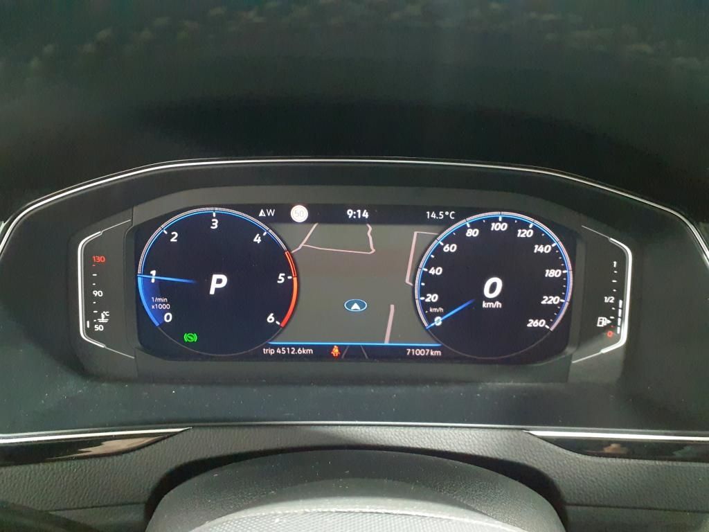 Passat Variant 2.0TDI DSG Business AHK/Kamera/VC