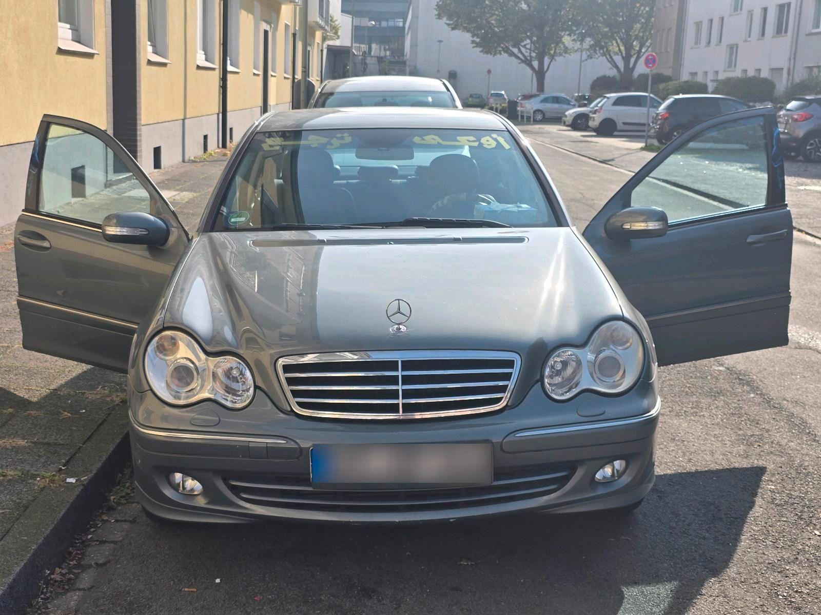 Mercedes-Benz C 180