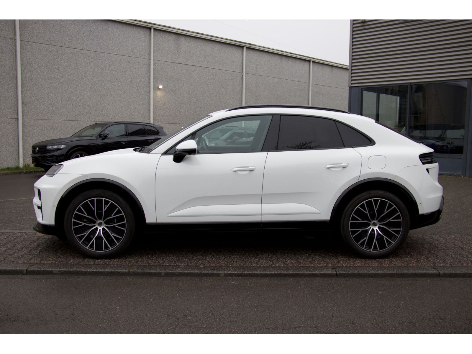 Porsche Macan Turbo imagem 2