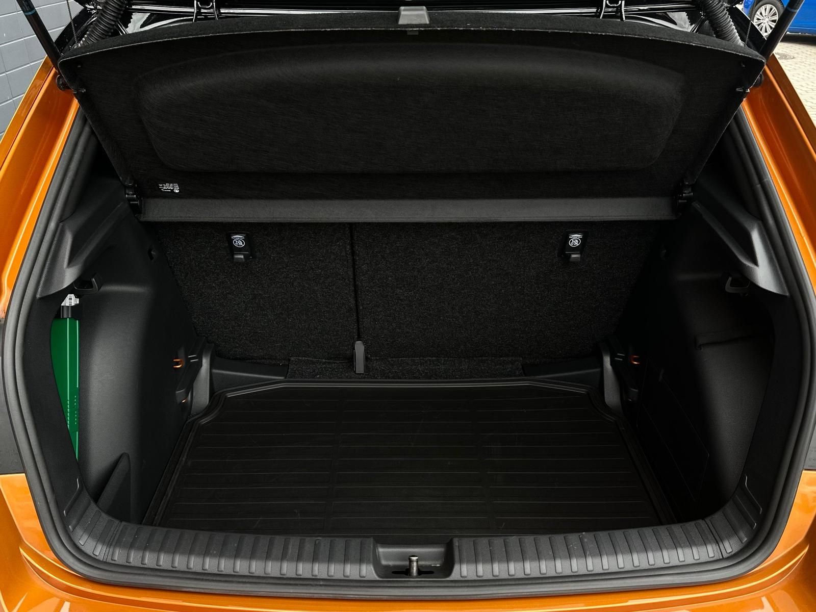 SKODA Fabia 1.0TSI MONTE CARLO DSG#LED#PAN#ACC#CAM#SHZ - Image 7