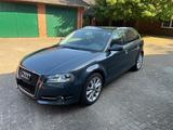 Audi A3 Sportback 2.0 TDI - Audi A3 aus 2012 mit Diesel-Antrieb: Kombi