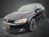 Volkswagen Jetta 1.6 TDI DSG Match - Volkswagen Jetta: Match
