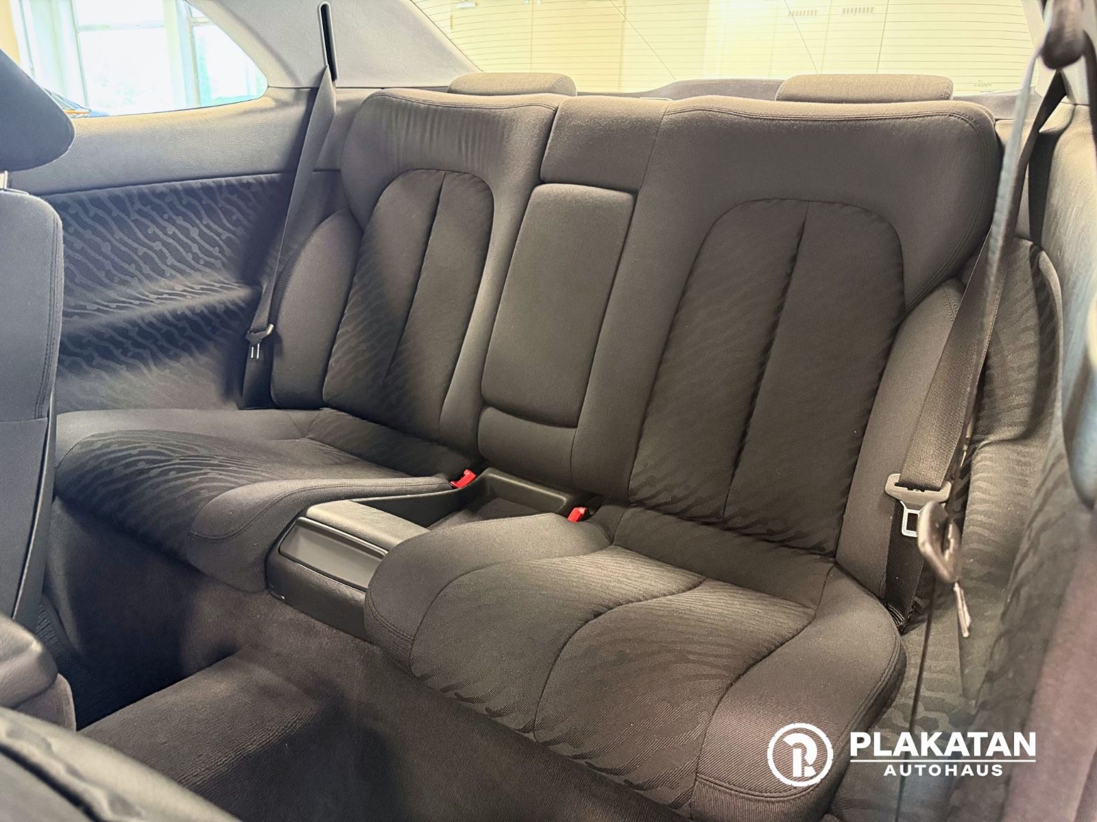 Fahrzeugabbildung Mercedes-Benz CLK 200 Kompressor Automatik Tempomat Klima