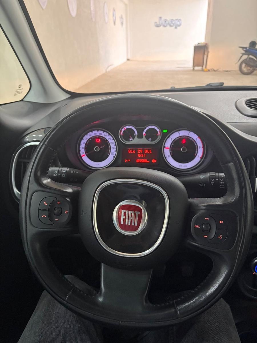 Fiat 500L 2014 — engine 1.248 cm³, 84 HP (62kW)