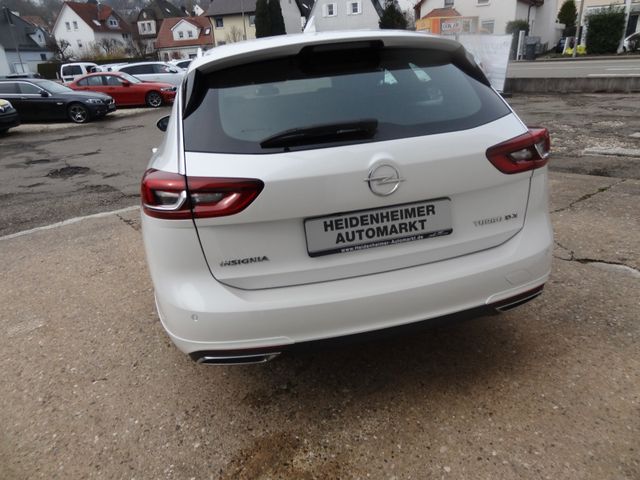 Fahrzeugabbildung Opel Insignia OPC-Line Super Optik/Innovation/OPC/4x4