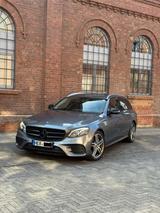 Mercedes-Benz E 220 d AMG BURM WIDESCREEN MULTIBEAM AHK 