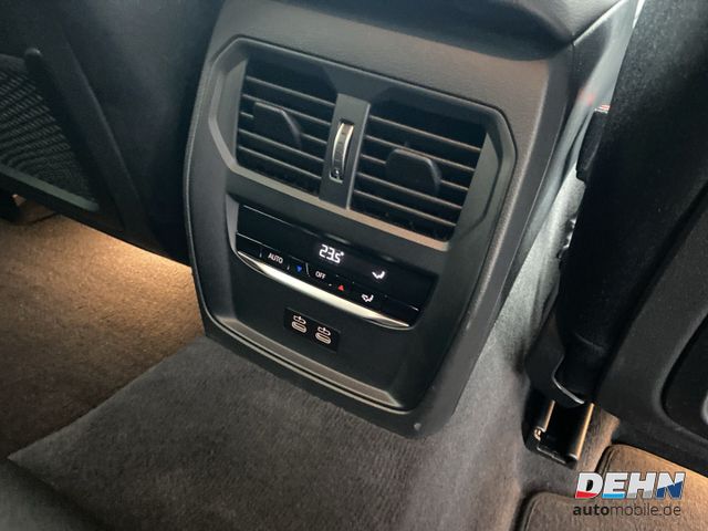 BMW 320 d Touring Curved ACC AHK Head Up Live Coc Pr