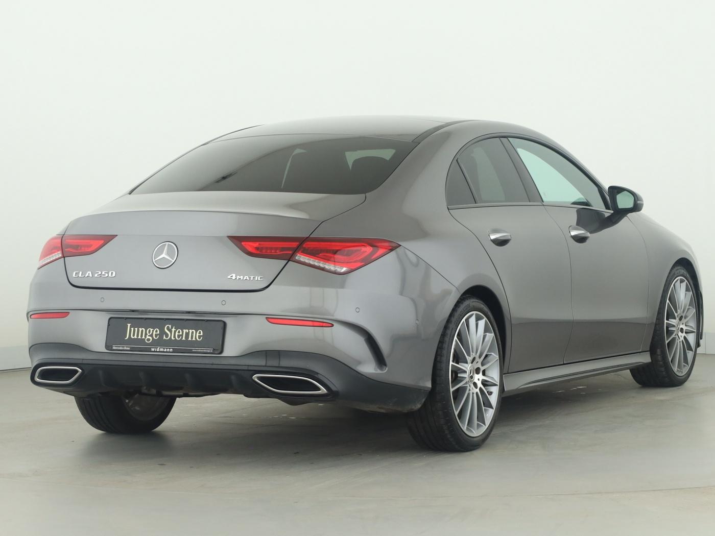 Mercedes-Benz CLA 250 4M AMG-Line*Panorama*LED*Night-Paket*PTS