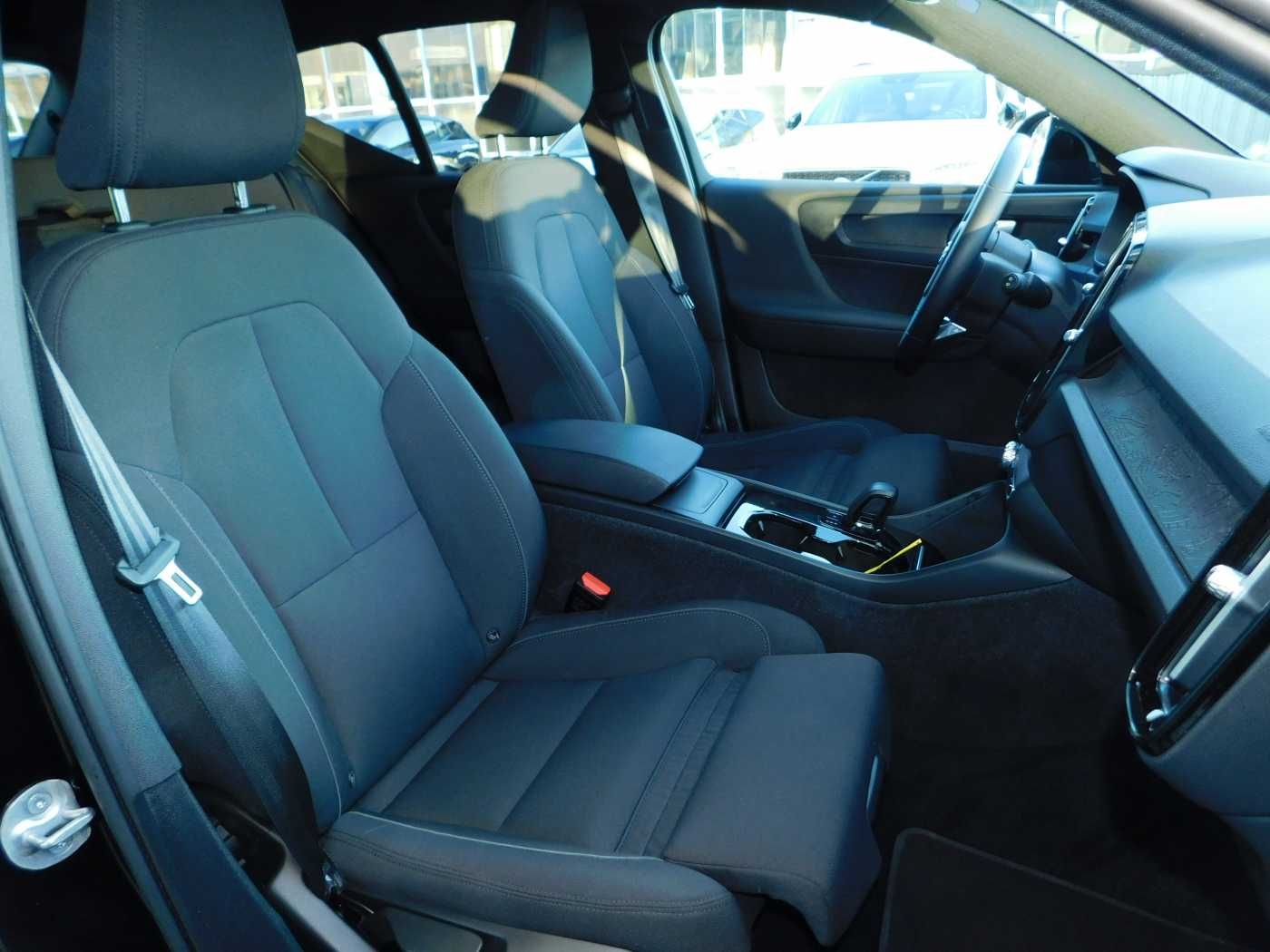 Fahrzeugabbildung Volvo XC40 Recharge 78 kWh Twin Motor Plus