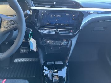 Opel Corsa 1.2 YES LED SHZ ALLWETTERREIFEN CARPLAY