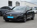 Volkswagen Arteon Shooting Brake 2.0 TDI DSG R-Line - Volkswagen Arteon: Shooting Brake