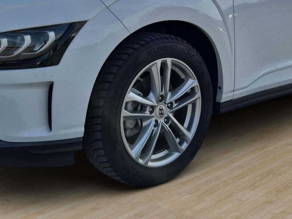Erstes Annaberger Autohaus -  Hyundai KONA Elektro, Navi, LED Scheinwerfer,  Rückfahrk - Bild 6 Erstes Annaberger Autohaus -  Hyundai KONA Elektro, Navi, LED Scheinwerfer,  Rückfahrk - Bild 6