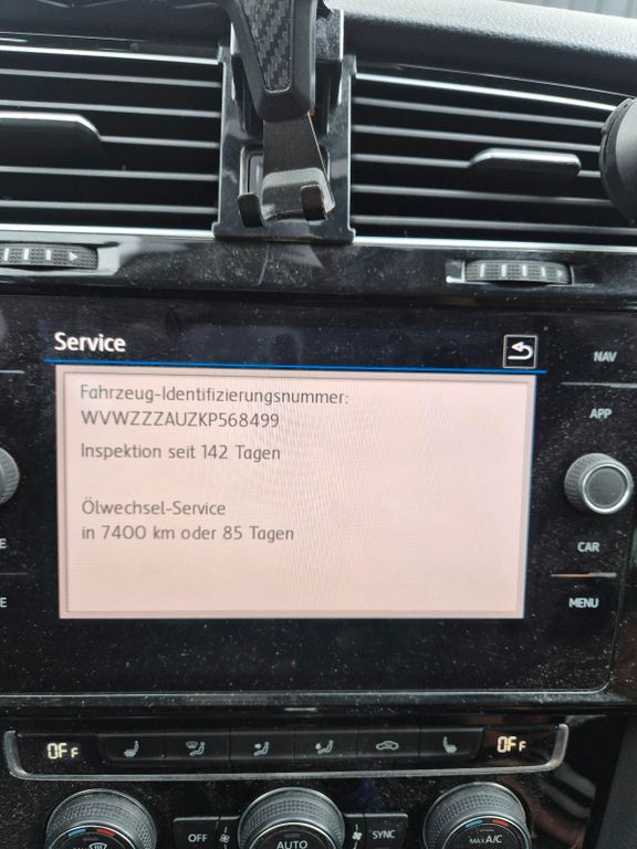 Image of Volkswagen Golf