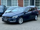 Volvo V60 Kombi Summum*SHZ*LEDER*NAVI*KAMERA - Volvo V60: Summum