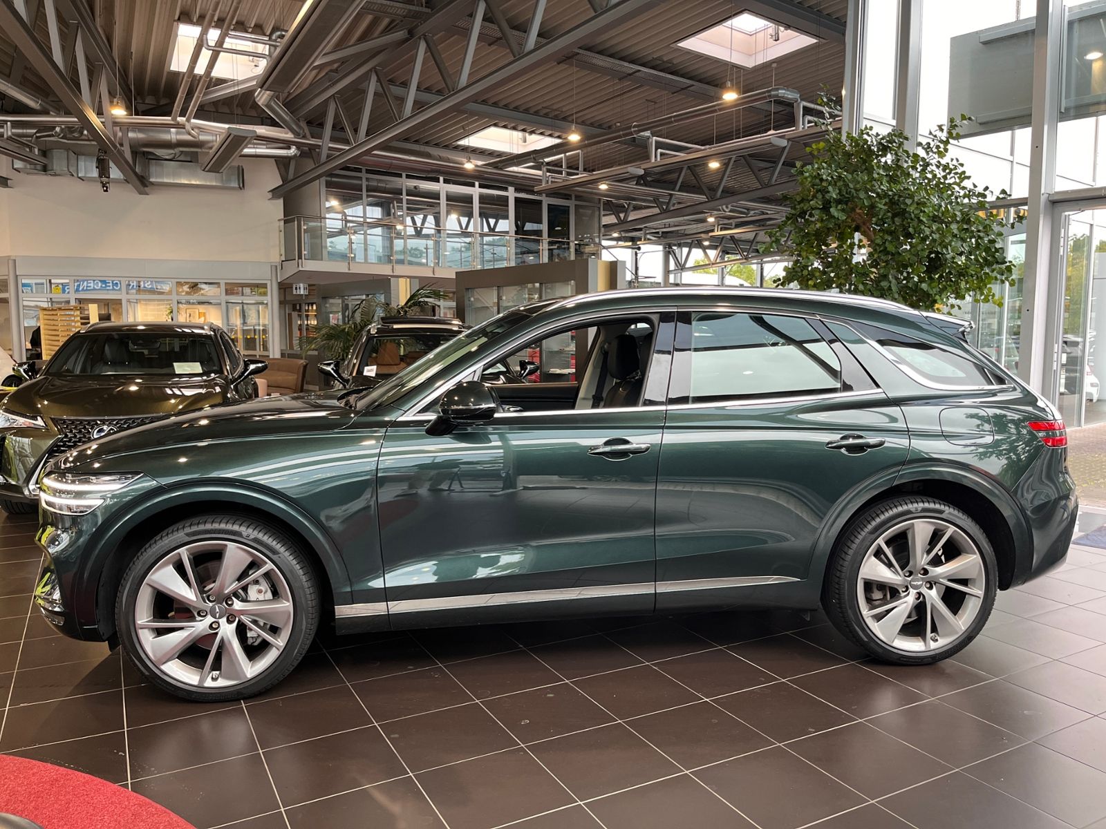 Fahrzeugabbildung Genesis GV70 Luxury KomfortP AWD PANO LEXICON