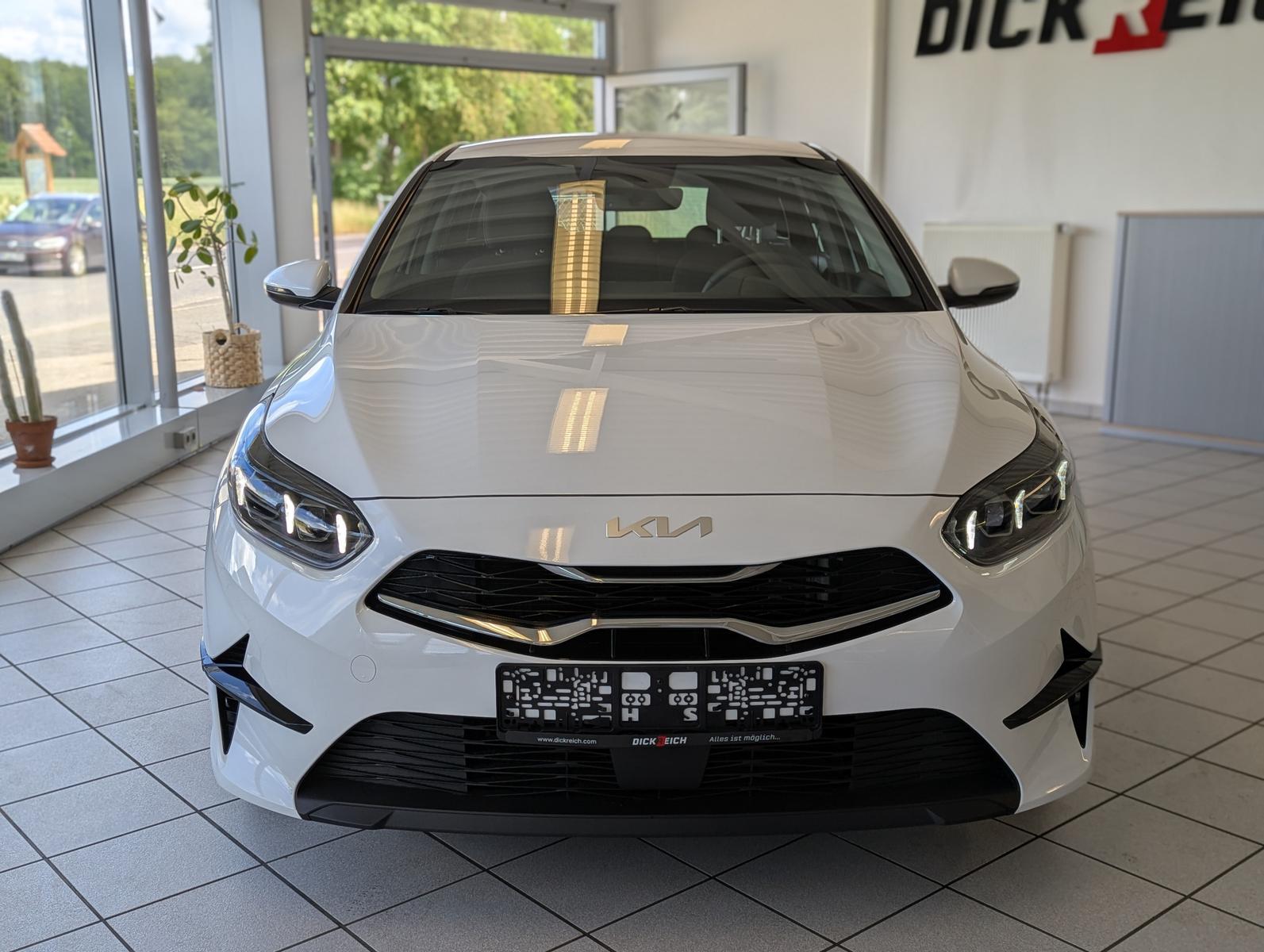 Kia cee'd / Ceed 1.5 Spirit JBL ACC Kamera 7J-Gar