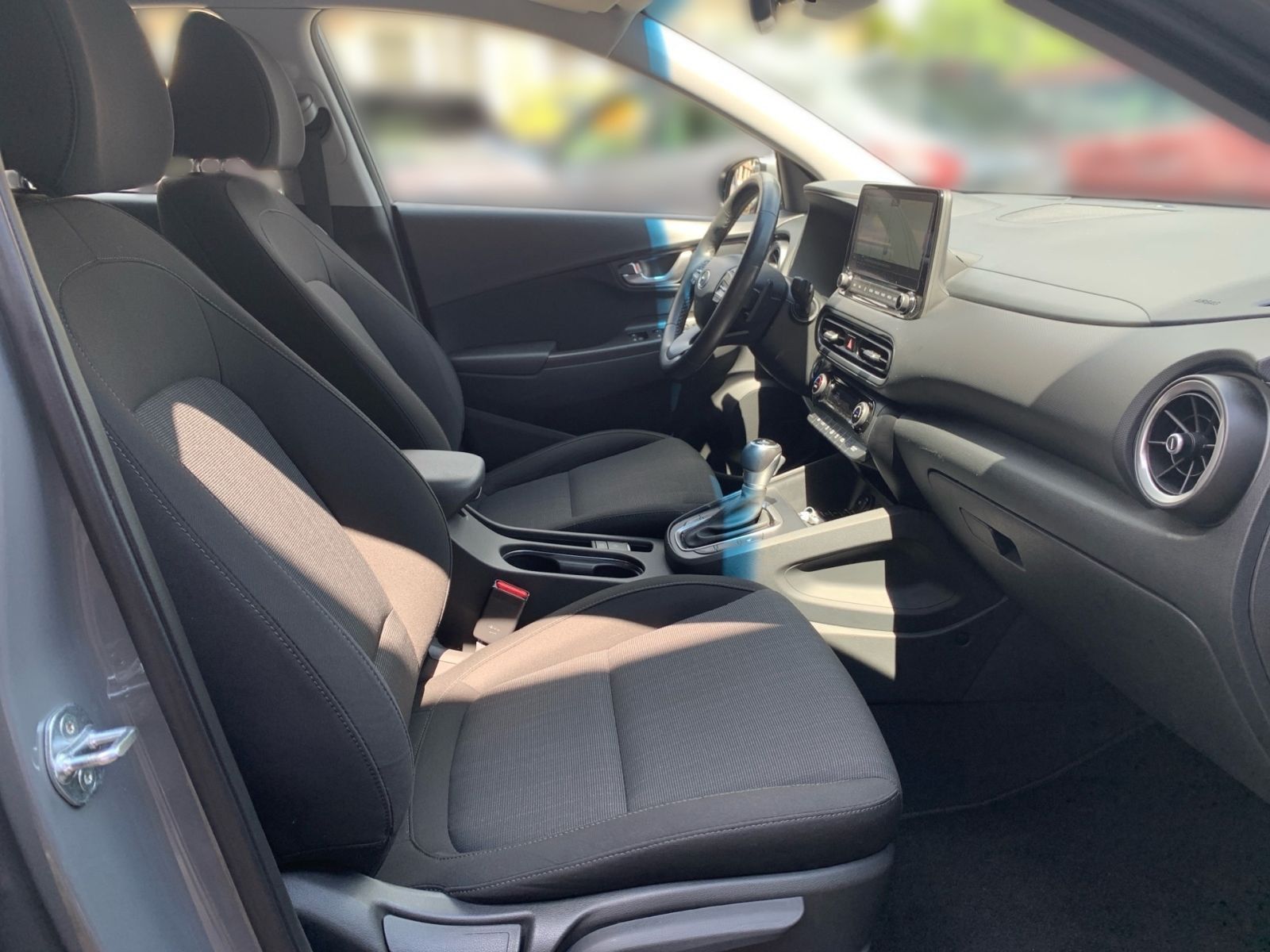 Fahrzeugabbildung Hyundai KONA 1.6 GDI Trend Hybrid Navi