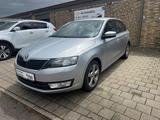Skoda Rapid Spaceback Elegance - Skoda Rapid Elegance mit Benzin-Antrieb