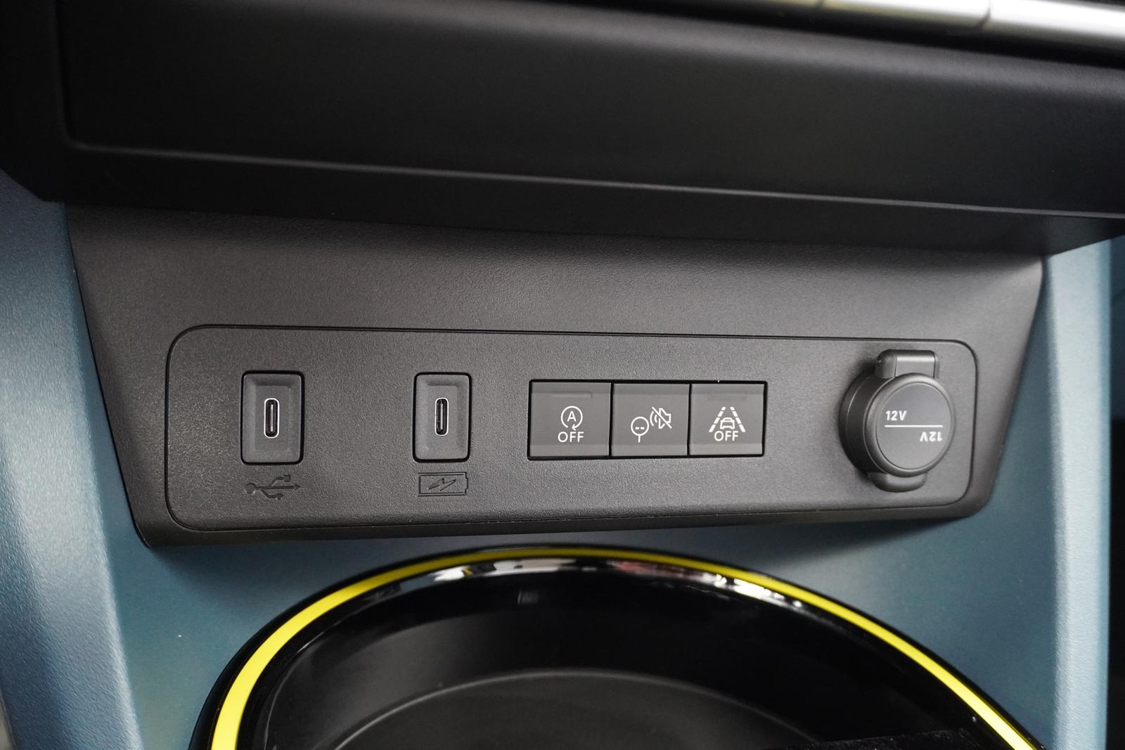 Fiat Grande Panda La Prima 1.2 LED Navi Kamera