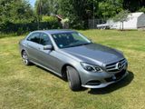 Mercedes-Benz E 300 AVANTGARDE mit Luftfahrwerk Top Zustand - Mercedes-Benz in Augsburg