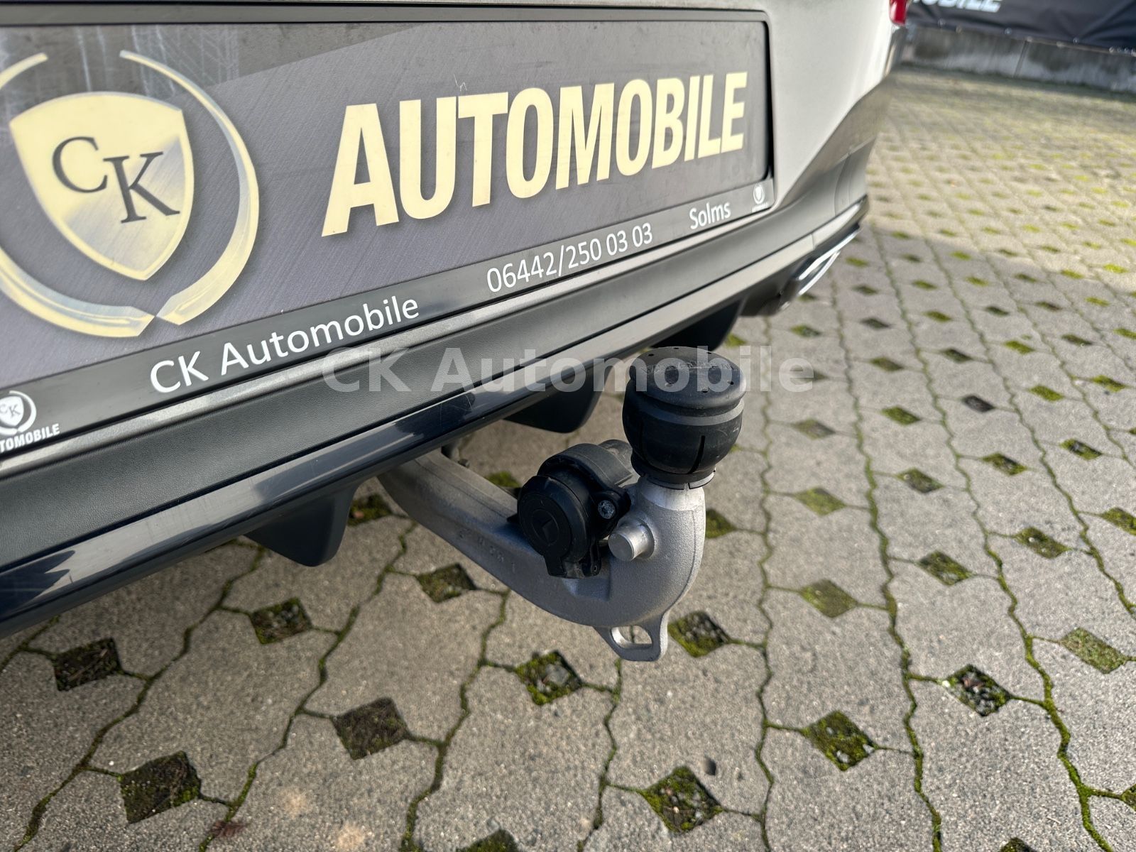 Fahrzeugabbildung Mercedes-Benz CLA 200 AMG-Line/Night-Paket/Navi/LED/AHK