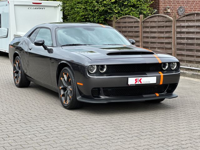 Dodge Challenger 3.6 Premium/Totwinkel/PDC/FullLed/Nav