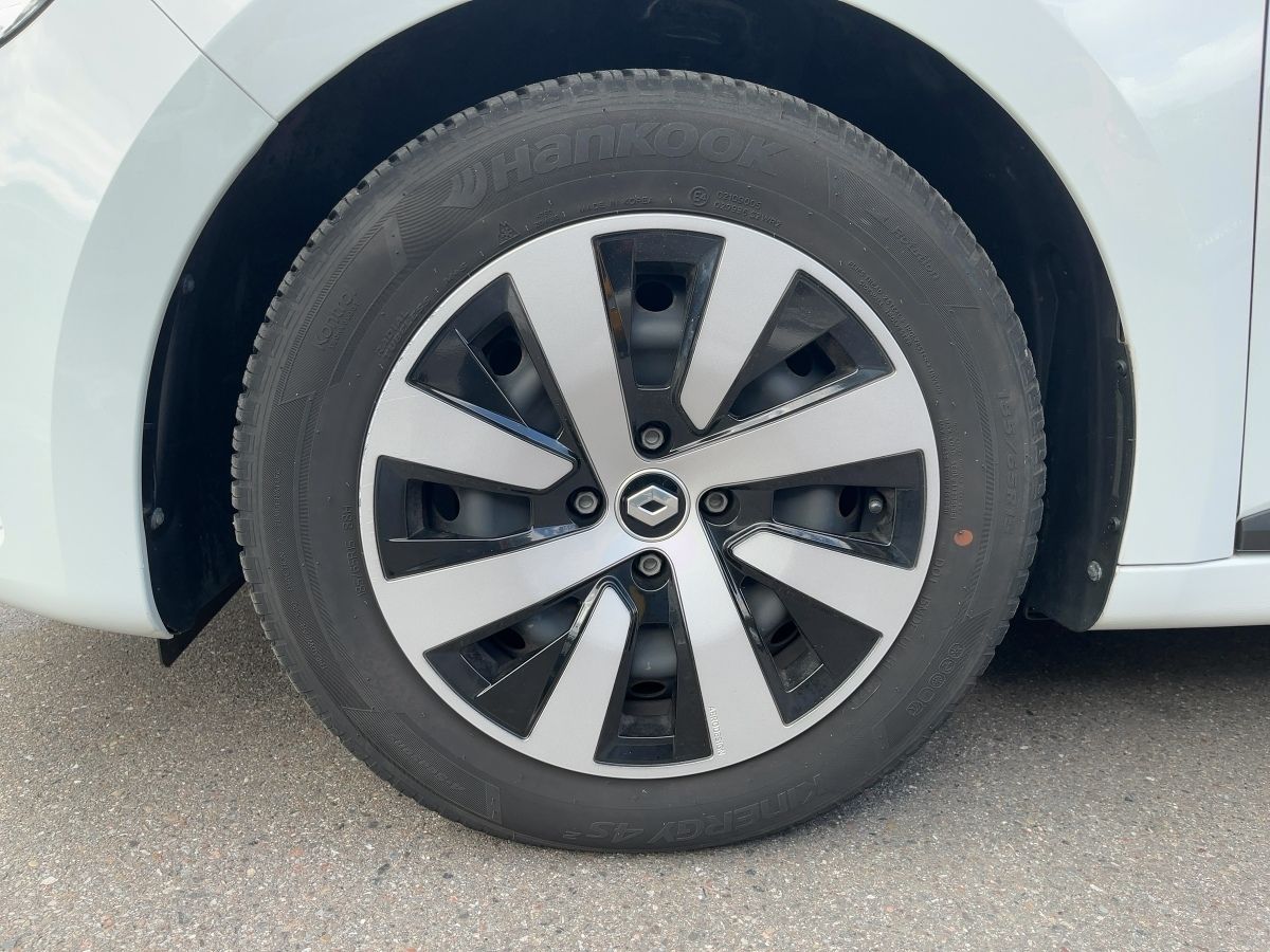 Fahrzeugabbildung Renault Clio EQUILIBRE SCe 65 Klima EPH