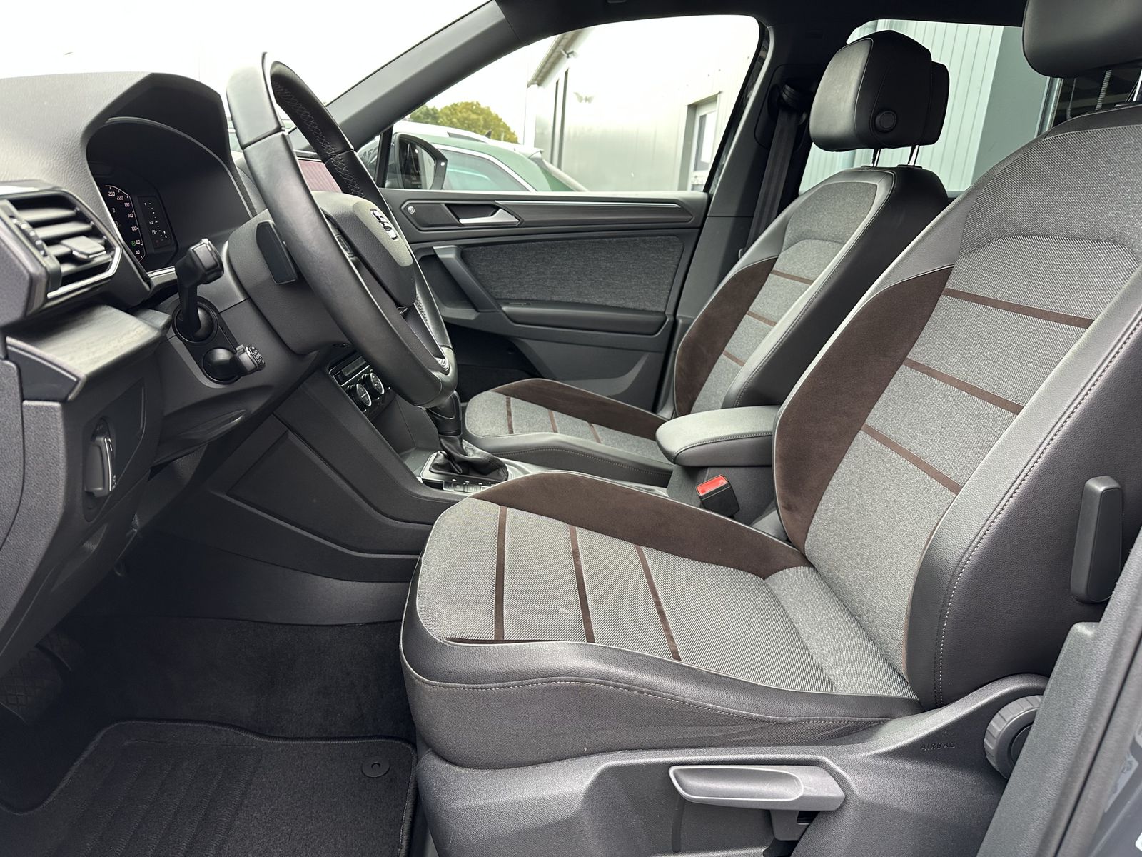 Fahrzeugabbildung SEAT Tarraco 1.5 TSI DSG Xcellence NAV+LED+ACC+KAMERA