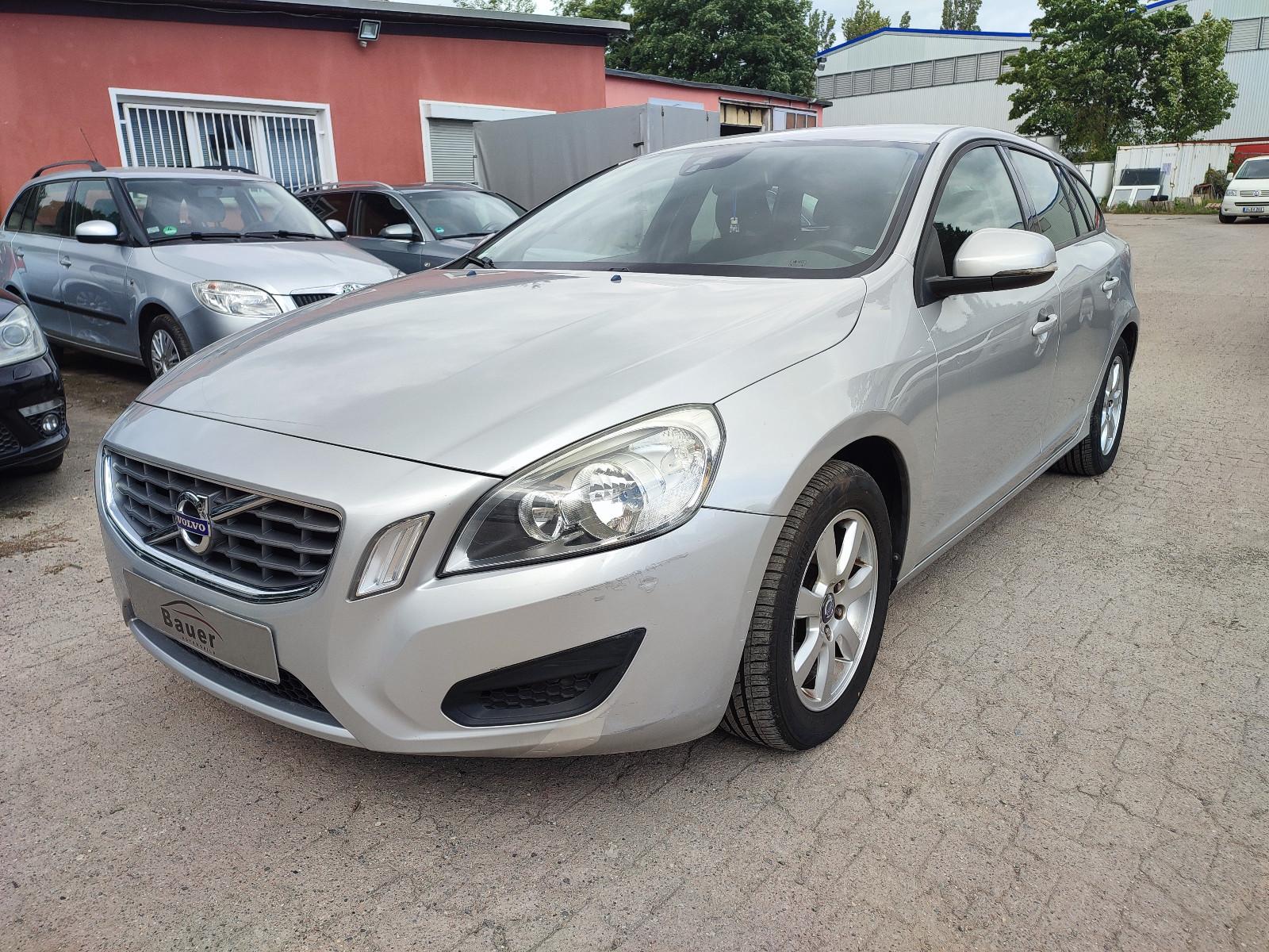 Volvo V60 Kombi Basis 1.6/Tüv NEU