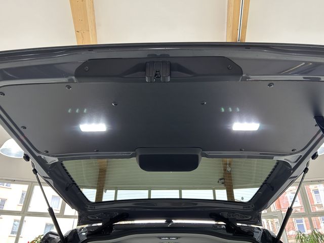 Ford Grand Tourneo Connect PHEV Titanium