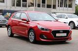 Hyundai i30 Pure - Hyundai i30 Pure mit Benzin-Antrieb