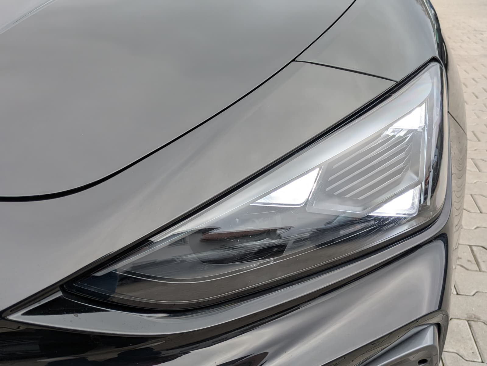 Fahrzeugabbildung CUPRA Leon 1.5 eTSI *PANO*ALCAN.*Drive2*ACC