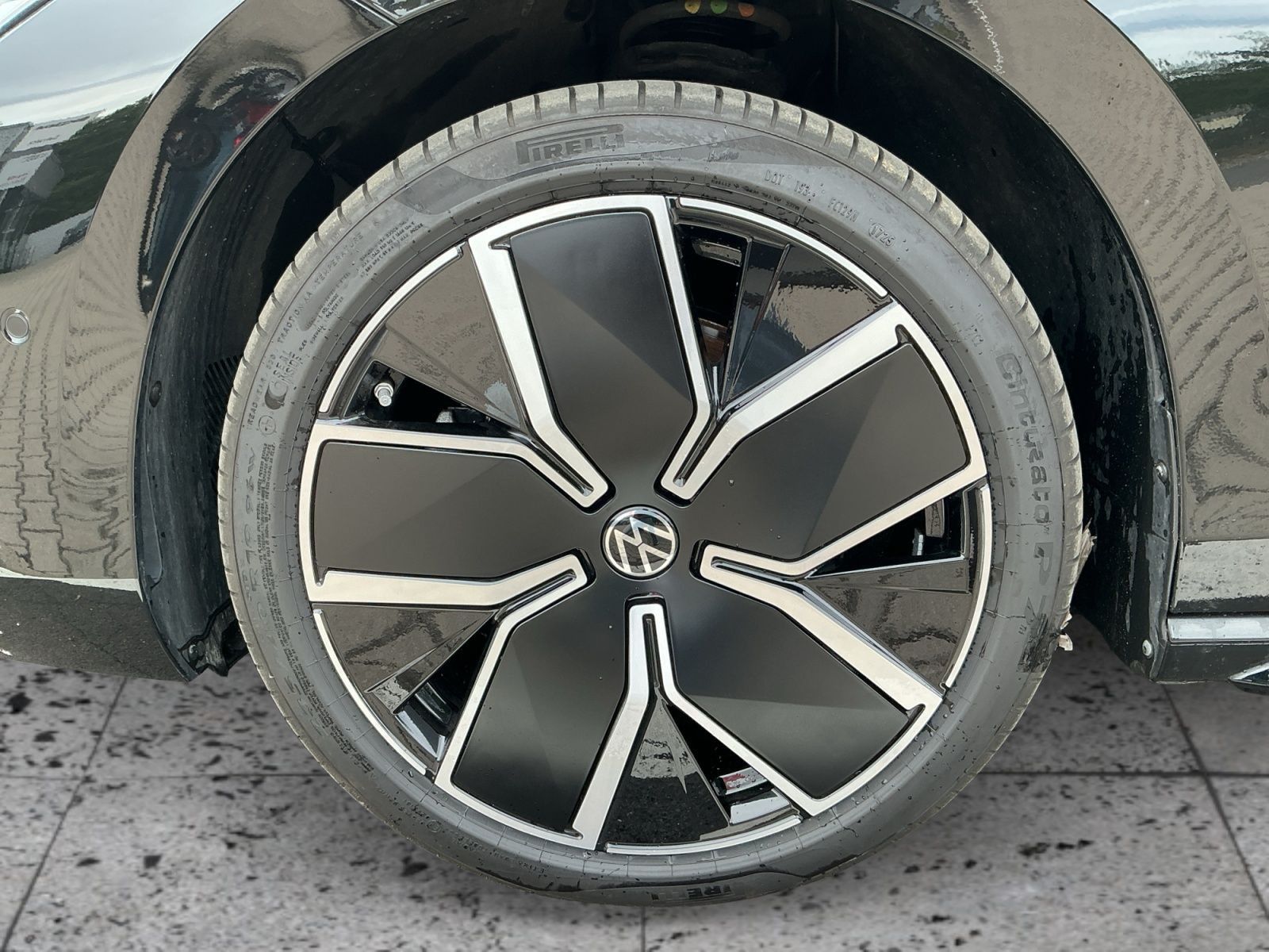 Volkswagen Passat Variant - Bild 8