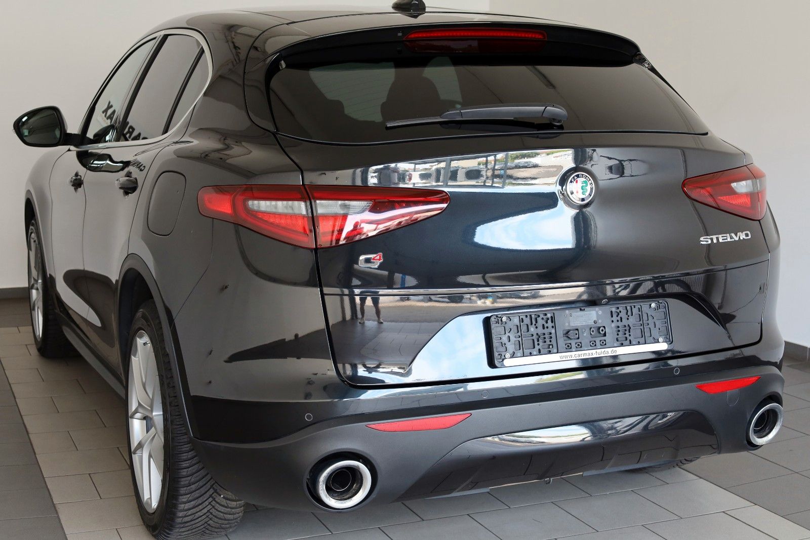 Fahrzeugabbildung Alfa Romeo Stelvio Super Q4 Leder,Navi,Xenon,ACC,Apple CarP