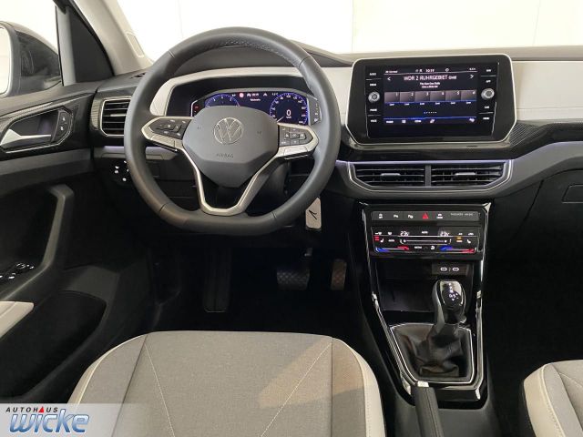 T-Cross 1.0 TSI DSG Style NAVI KLIMA REAR VIEW