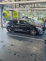Renault Clio ENERGY TCe 220 EDC R.S. Trophy R.S. Trophy - Renault Clio R-S-Trophy