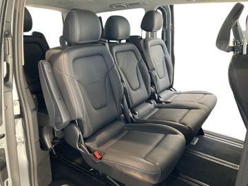 Mercedes V 250 - 12