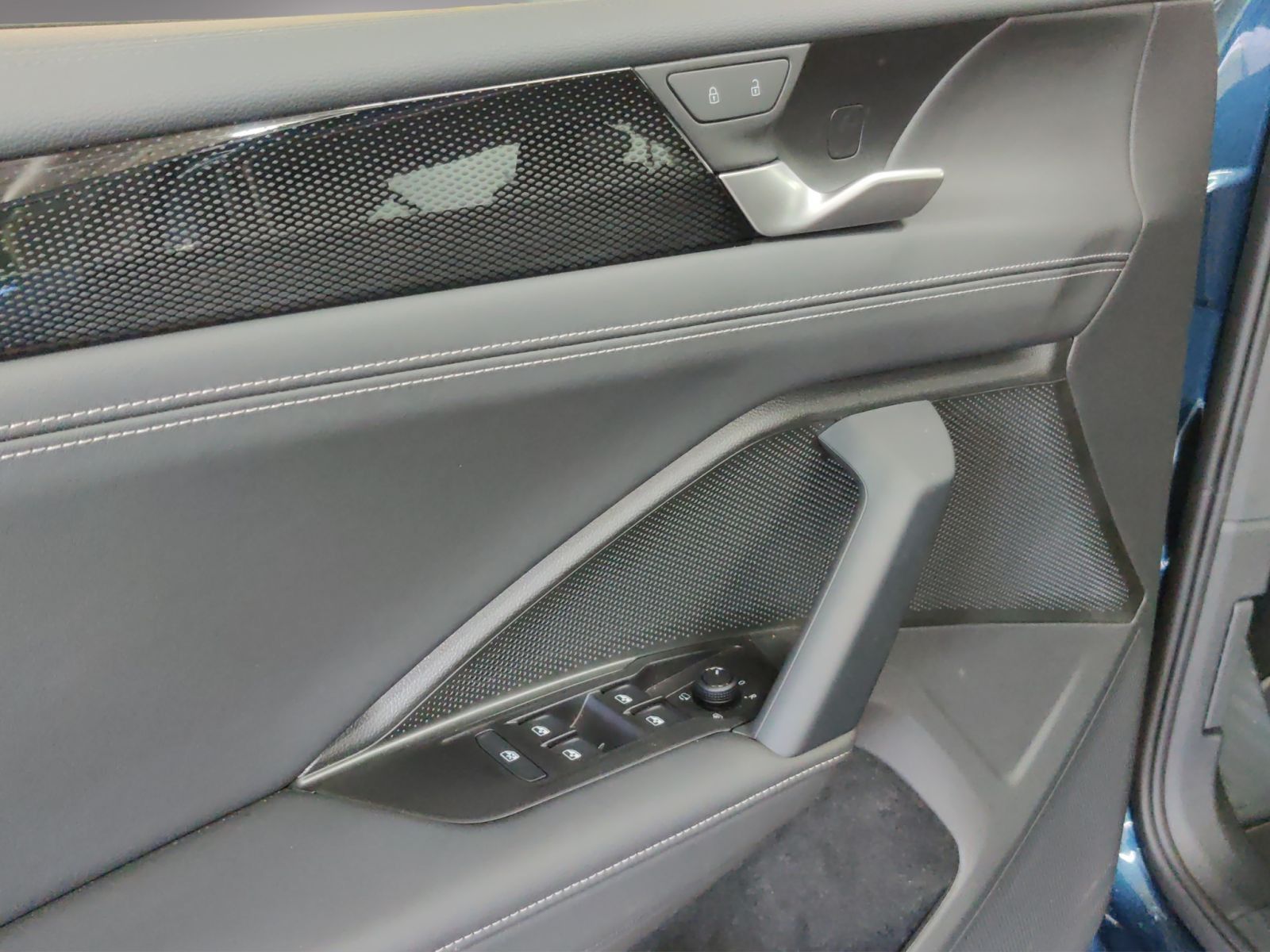 Volkswagen Tiguan - Bild 10