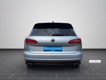 Volkswagen Touareg - 6