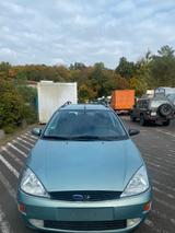 Ford Focus 1.6 Ambiente TÜV 01-27 aus 1 Hand