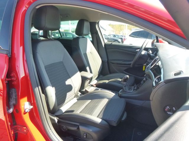Fahrzeugabbildung Opel Astra K Sports Tourer 1,2T >AHK/LED/KAM/PDC<