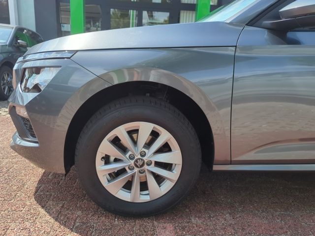 Fahrzeugabbildung SKODA Kamiq 1.0 TSI DSG Selection AHK WINTER PLUS KOMF