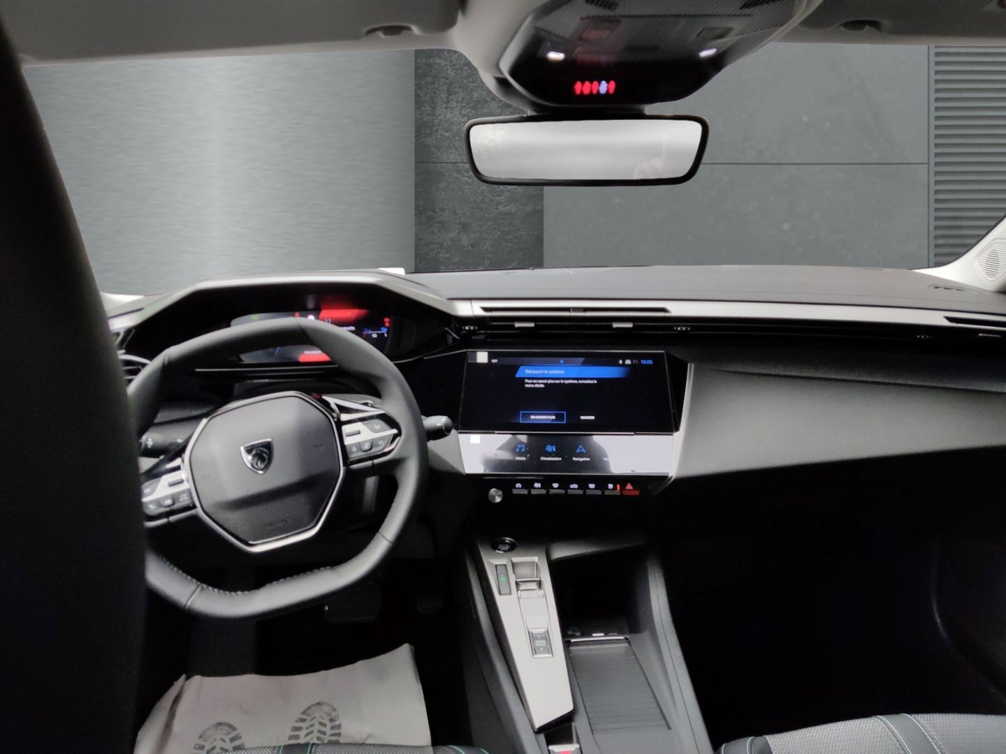 Peugeot 408 - Bild 10