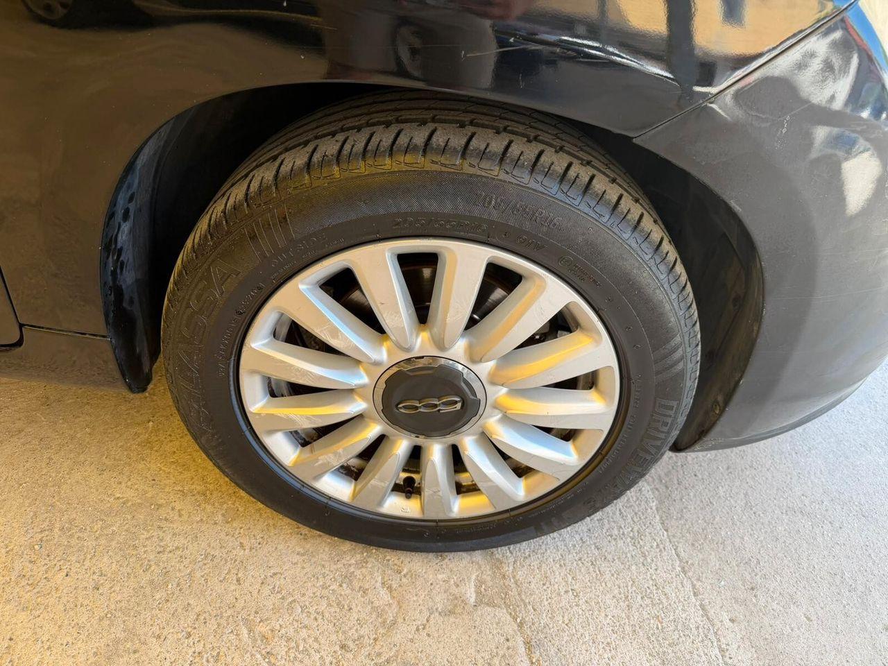 Fiat 500L 2013 — photo 9