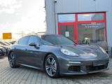 Porsche Panamera 4 S/BOSE/Bi-Xenon/LED/Sport/Memory/FL - graue Porsche Panamera