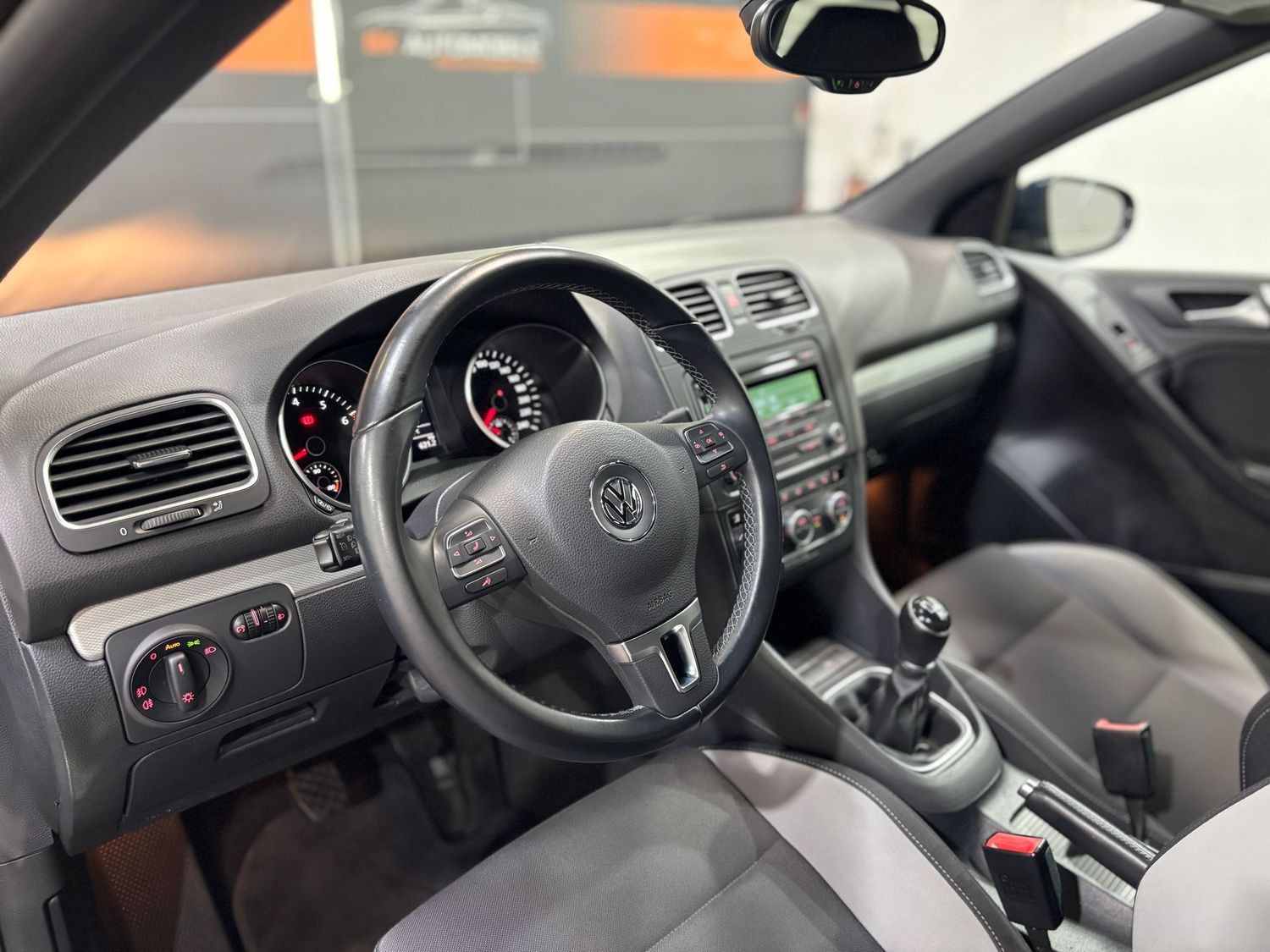 Fahrzeugabbildung Volkswagen Golf Cabrio 1.4TSI Life Klima#PDC#Tempomat